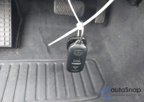 2007 Toyota Corolla S from USA, damaged, VIN 2T1BR32E97C835748